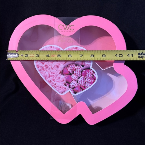 Heart Shaped Gift Box with Clear Top View - Picture 6 of 8